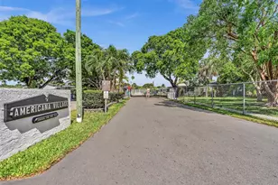 19800 SW 180th Ave, Miami, FL 33187 - Photo 3