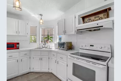 19800 SW 180th Ave #80, Miami, FL 33187 - Photo 21