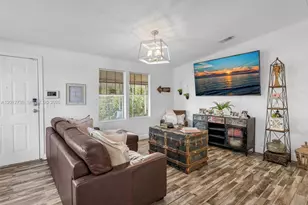 19800 SW 180th Ave, Miami, FL 33187 - Photo 13