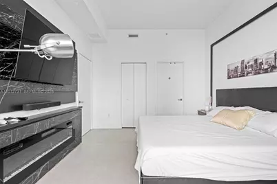 1300 S Miami Ave #PH5209, Miami, FL 33130 - Photo 23