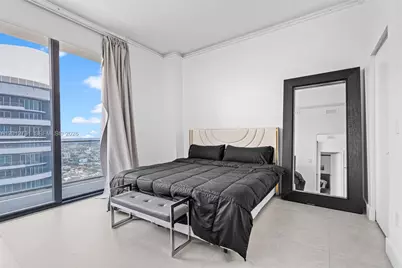 1300 S Miami Ave #PH5209, Miami, FL 33130 - Photo 27