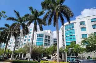 110 Washington Ave, Miami Beach, FL 33139 - Photo 1