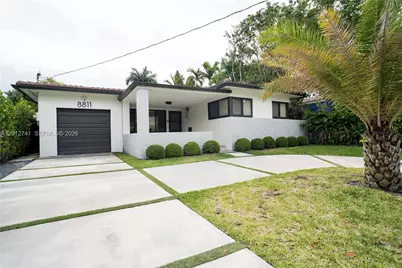 8811 Carlyle Ave, Surfside, FL 33154 - Photo 3
