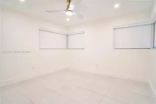 8811 Carlyle Ave, Surfside, FL 33154 - Photo 41