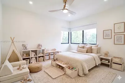 8811 Carlyle Ave, Surfside, FL 33154 - Photo 37