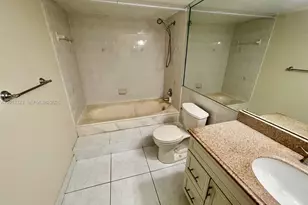 491 Racquet Club Rd, Weston, FL 33326 - Photo 21