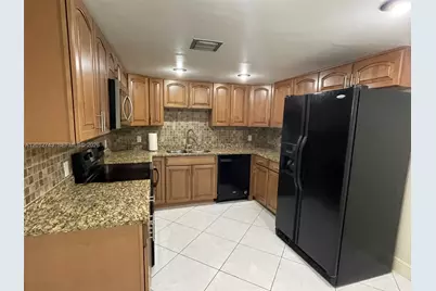 491 Racquet Club Rd #303, Weston, FL 33326 - Photo 5