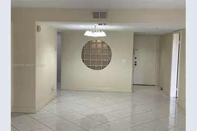 491 Racquet Club Rd #303, Weston, FL 33326 - Photo 9