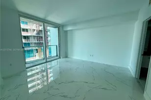 55 SE 6th St, Miami, FL 33131 - Photo 11