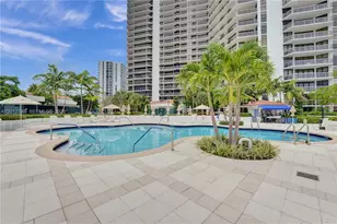 20281 E Country Club Dr, Aventura, FL 33180 - Photo 63