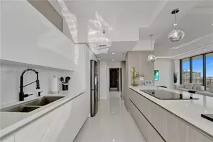 20281 E Country Club Dr, Aventura, FL 33180 - Photo 31