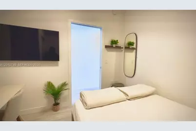 580 72nd St #1111, Miami Beach, FL 33141 - Photo 21