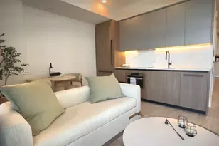 580 72nd St, Miami Beach, FL 33141 - Photo 5