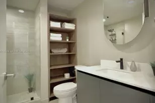 580 72nd St, Miami Beach, FL 33141 - Photo 17