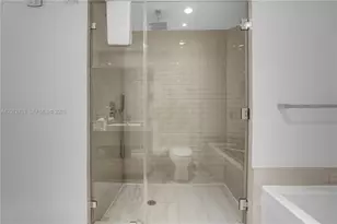4010 S Ocean Dr, Hollywood, FL 33019 - Photo 17