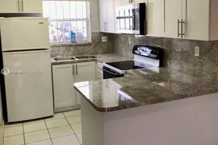 6690 SW 12th St, West Miami, FL 33144 - Photo 5