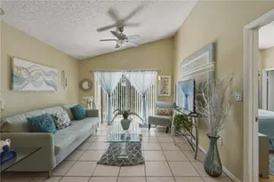 9992 Periwinkle St, Miramar, FL 33025 - Photo 15