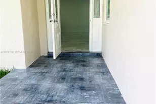 26205 SW 133rd Ct, Homestead, FL 33032 - Photo 3