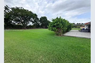 2220 SW 125th Ct, Miami, FL 33175 - Photo 7