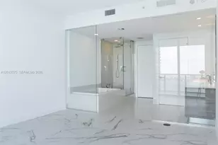 650 NE 32nd St, Miami, FL 33137 - Photo 7