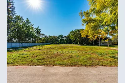 9800 SW 114th St, Miami, FL 33176 - Photo 3