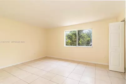 2214 NW 135th Ter, Opa-Locka, FL 33054 - Photo 17