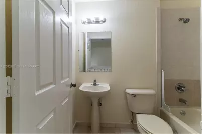 2214 NW 135th Ter, Opa-Locka, FL 33054 - Photo 23