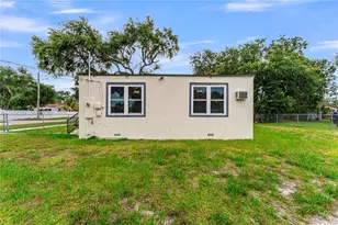 9301 NW 20th Ave, Miami, FL 33147 - Photo 25
