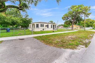 9301 NW 20th Ave, Miami, FL 33147 - Photo 31