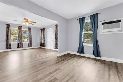 9301 NW 20th Ave, Miami, FL 33147 - Photo 7