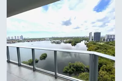17111 Biscayne Blvd #2102, North Miami Beach, FL 33160 - Photo 37
