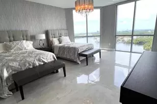 17111 Biscayne Blvd, North Miami Beach, FL 33160 - Photo 21