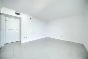 7933 West Dr, North Bay Village, FL 33141 - Photo 11