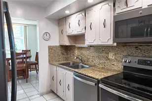 3113 S Ocean Dr, Hallandale Beach, FL 33009 - Photo 5