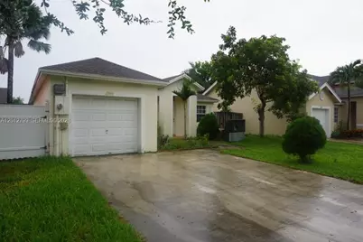 12964 SW 251st St, Homestead, FL 33032 - Photo 3