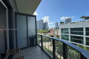 121 NE 34th St, Miami, FL 33137 - Photo 15