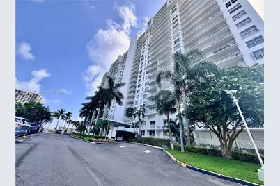 2851 NE 183rd St #1508E, Aventura, FL 33160 - Photo 23