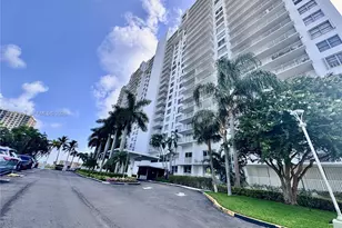 2851 NE 183rd St, Aventura, FL 33160 - Photo 23