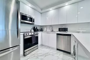 2851 NE 183rd St, Aventura, FL 33160 - Photo 3