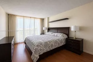200 Leslie Dr, Hallandale Beach, FL 33009 - Photo 7