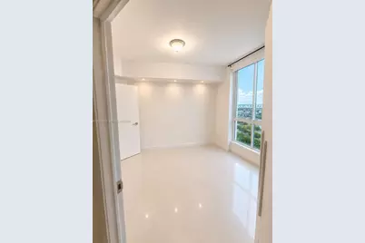 350 S Miami Ave #3509, Miami, FL 33130 - Photo 7