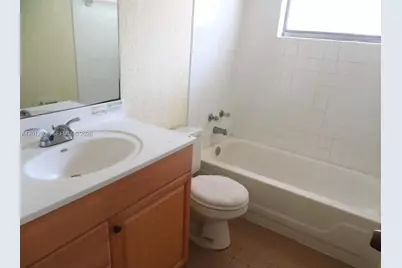 3700 Riverside Dr #1, Coral Springs, FL 33065 - Photo 5
