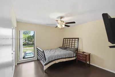 1270 NW 99th Ave #60, Pembroke Pines, FL 33024 - Photo 25