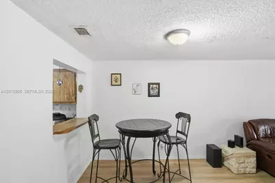 1270 NW 99th Ave #60, Pembroke Pines, FL 33024 - Photo 7