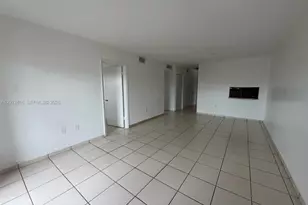 120 Royal Palm Rd, Hialeah Gardens, FL 33016 - Photo 3
