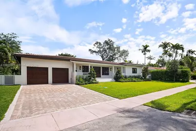 1431 Certosa Ave, Coral Gables, FL 33146 - Photo 1