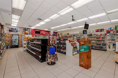 3941 NW 7 St, Miami, FL 33126 - Photo 9