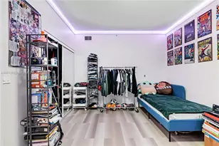 10750 NW 66th St, Doral, FL 33178 - Photo 13