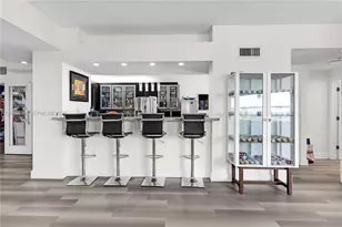 10750 NW 66th St, Doral, FL 33178 - Photo 15