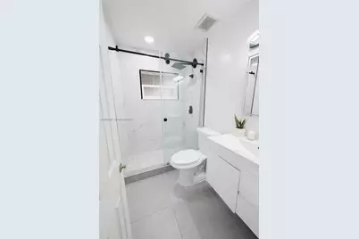 17010 NW 53rd Ave, Miami Gardens, FL 33055 - Photo 5